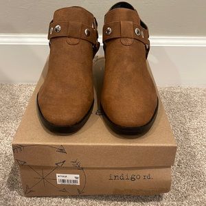 Brown bootie shoe